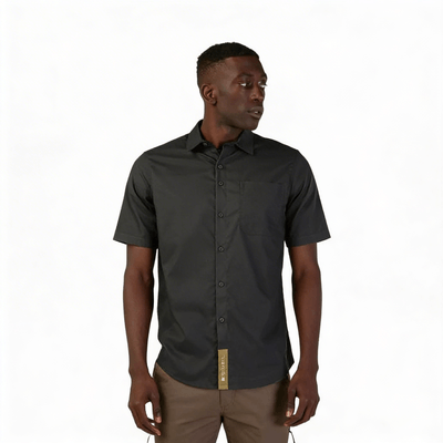 freepik__img1-troque-a-camisa-do-modelo-pela-camisa-da-img2__5935